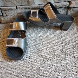 Vital Austria Sandals sz 9 New condition